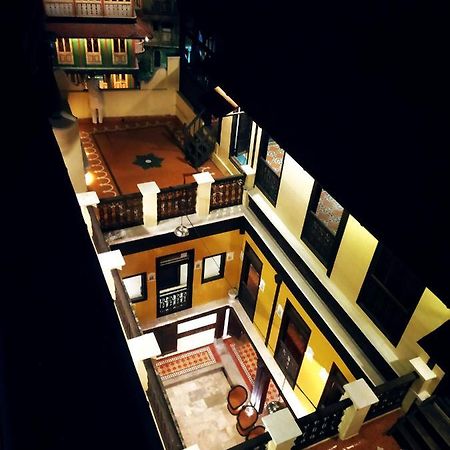 Deewanji Ni Haveli Bed & Breakfast Ahmedabad Exterior foto