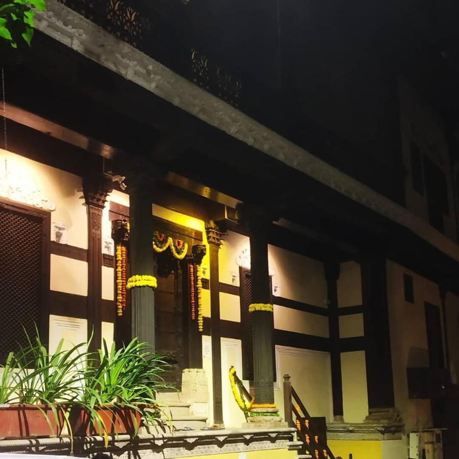 Deewanji Ni Haveli Bed & Breakfast Ahmedabad Exterior foto