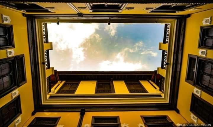 Deewanji Ni Haveli Bed & Breakfast Ahmedabad Exterior foto