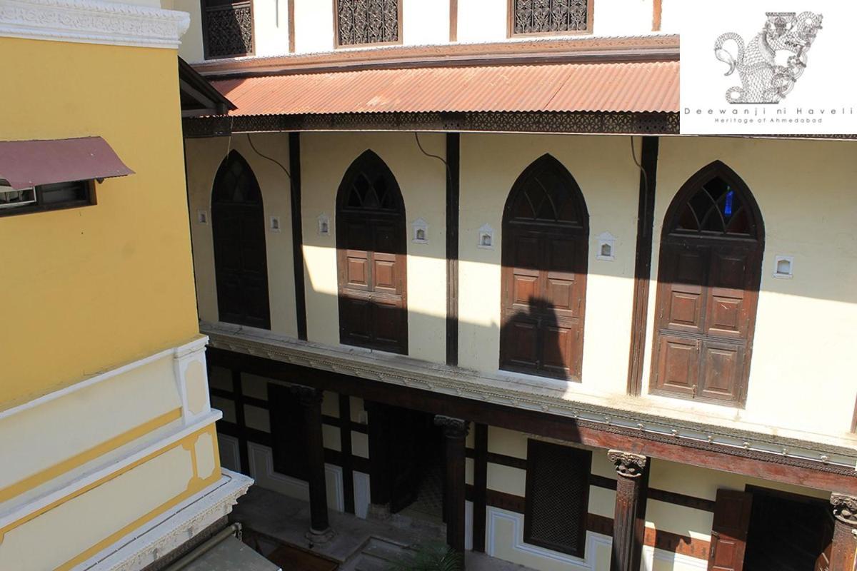 Deewanji Ni Haveli Bed & Breakfast Ahmedabad Exterior foto