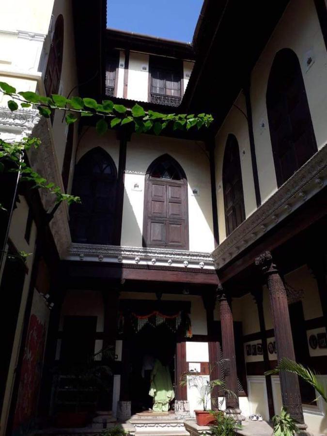 Deewanji Ni Haveli Bed & Breakfast Ahmedabad Exterior foto