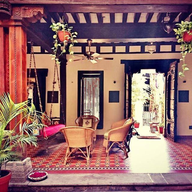 Deewanji Ni Haveli Bed & Breakfast Ahmedabad Exterior foto