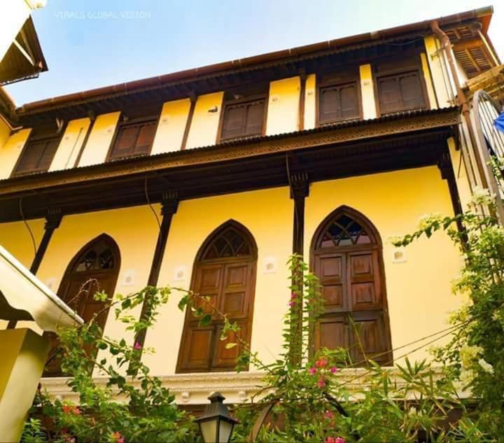 Deewanji Ni Haveli Bed & Breakfast Ahmedabad Exterior foto