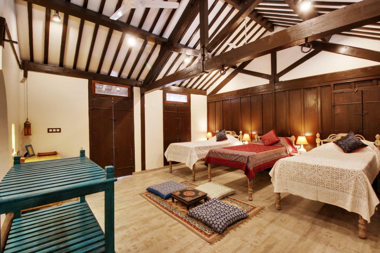 Deewanji Ni Haveli Bed & Breakfast Ahmedabad Exterior foto